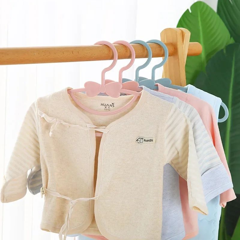 5Pcs Baby Hangers Plastic Kids - Baby Nursery Uniform recensione e prezzo