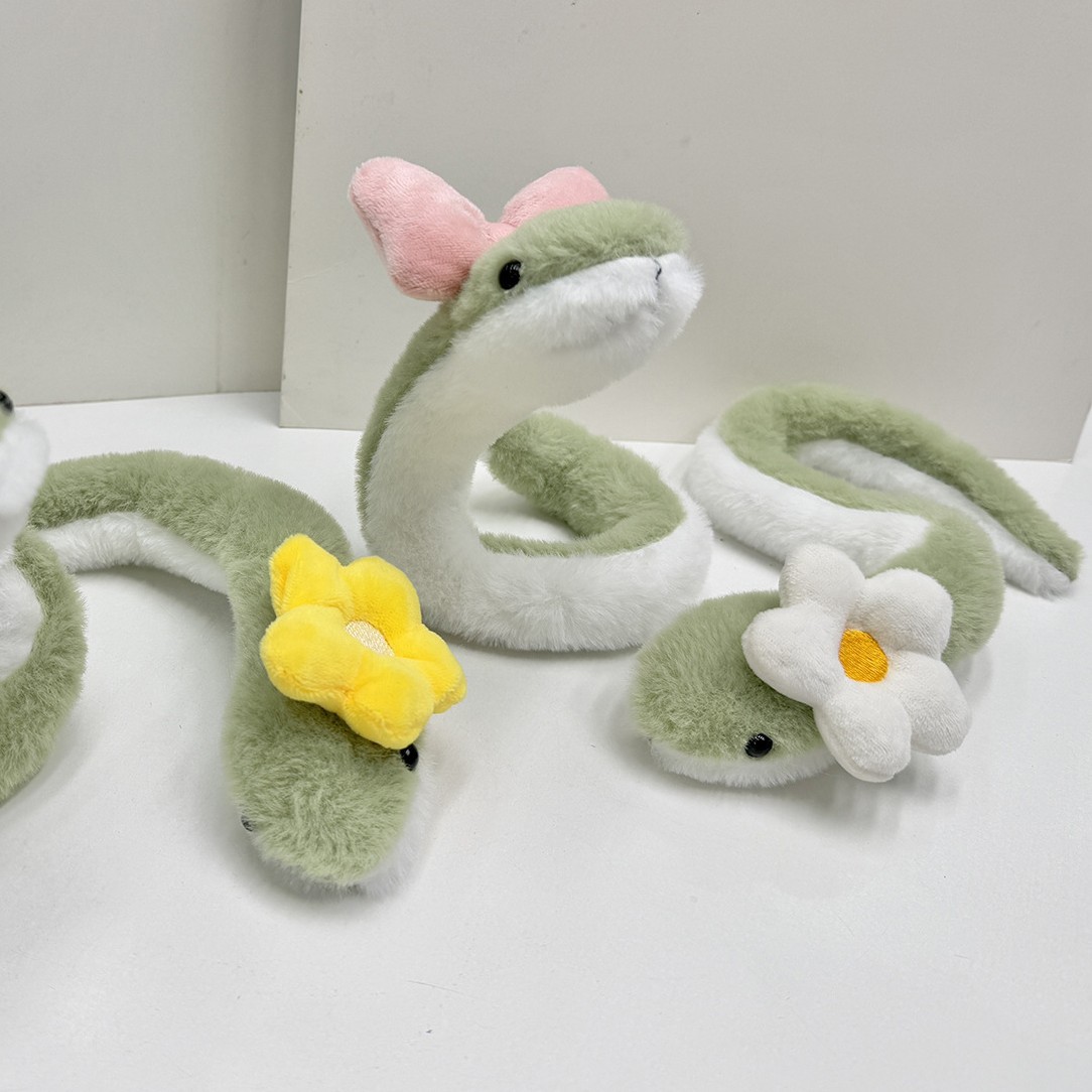 37cm Plush Snake Ornament Cute - Baby Nursery Green recensione e prezzo